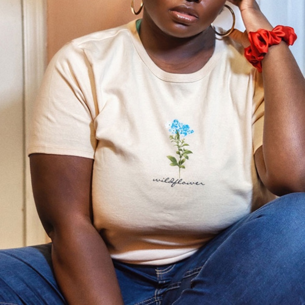 New plus wildflower graphic t